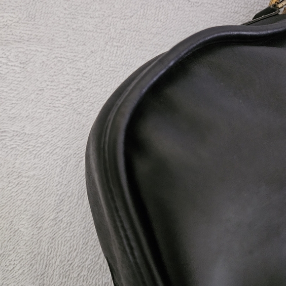 Coach Vintage Swinger Shoulder Bag - Picture 7 of 13